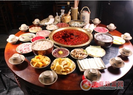 在南部县开火锅店